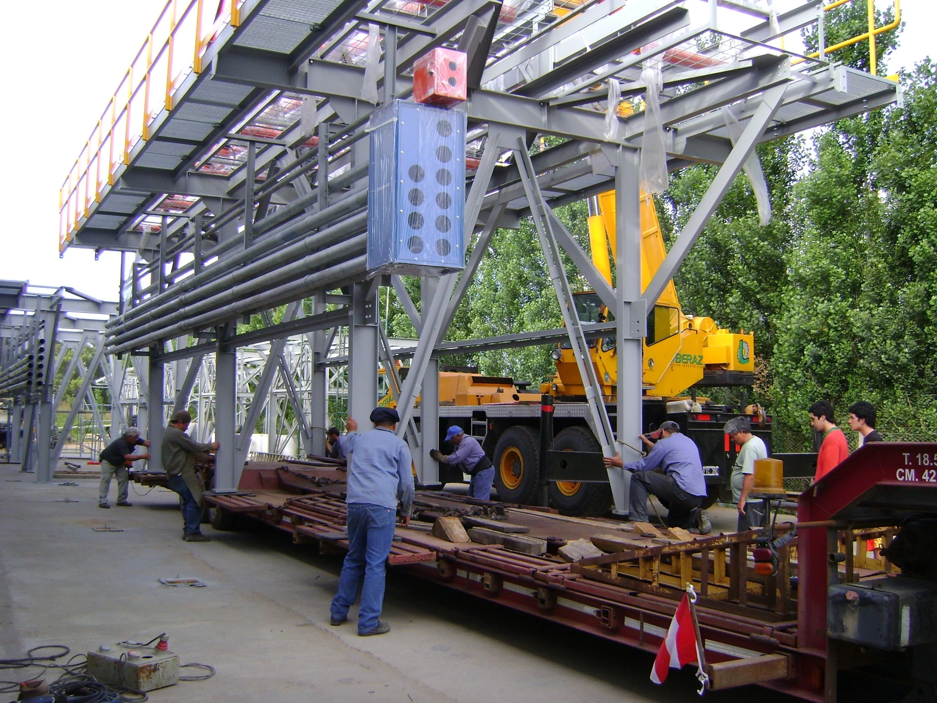 Montaje de estructura para transporte de materiales